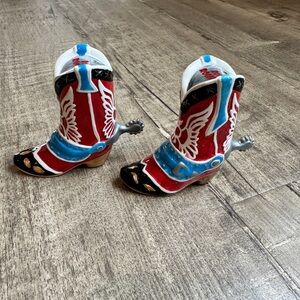 VINTAGE ROY ROGERS COWBOY BOOTS SALT AND PEPPER SHAKERS EUC